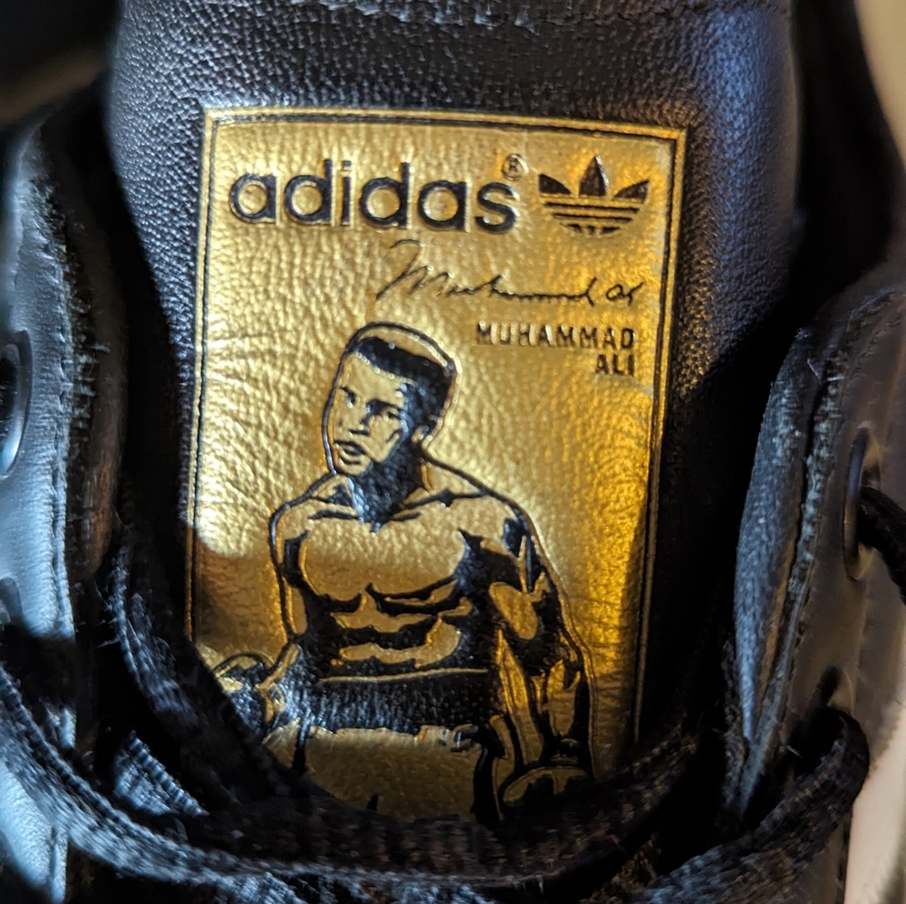 Muhammad Ali Adidas 11 -1/2